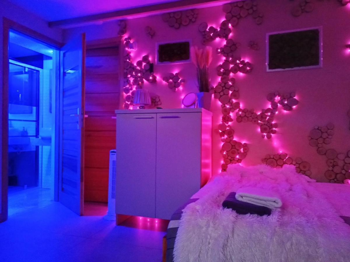 Lux Houses W Domku Tylko Dwa Apartamentyz Jacuzzi Zewnetrznym Groń Eksteriør billede