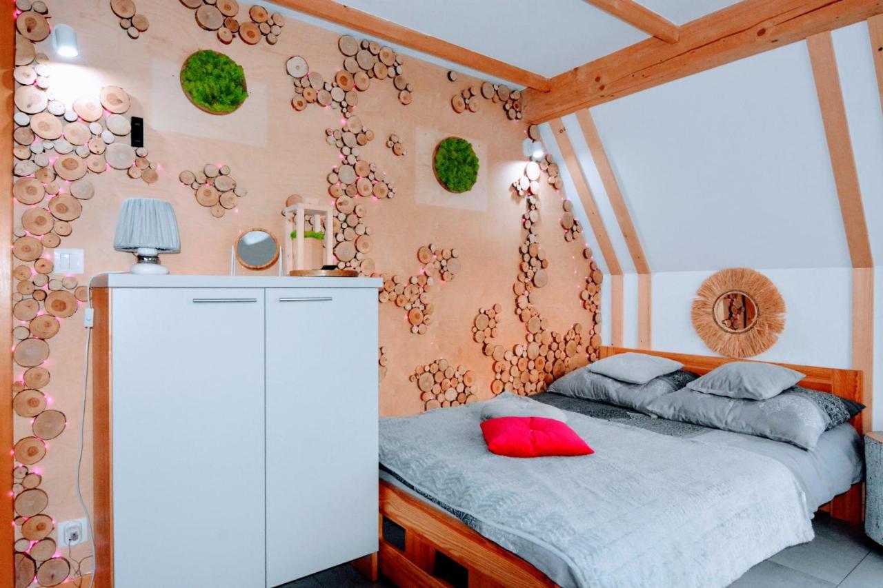 Lux Houses W Domku Tylko Dwa Apartamentyz Jacuzzi Zewnetrznym Groń Eksteriør billede