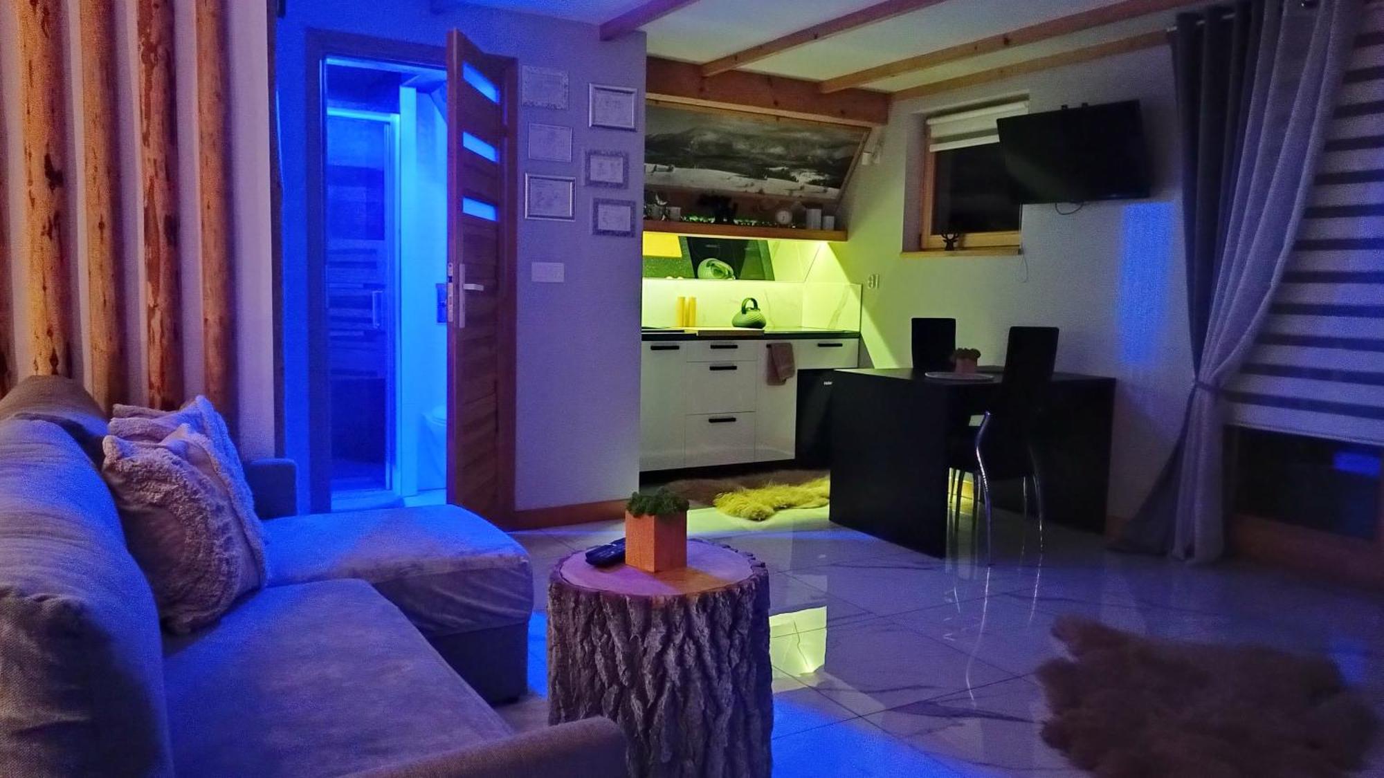 Lux Houses W Domku Tylko Dwa Apartamentyz Jacuzzi Zewnetrznym Groń Eksteriør billede